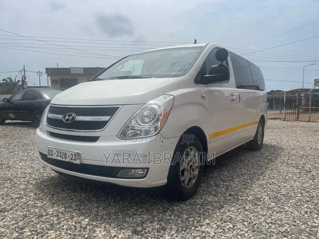 Hyundai Starex 2020 Silver