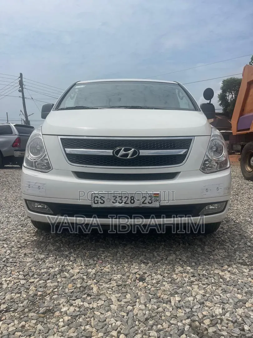 Hyundai Starex 2020 Silver