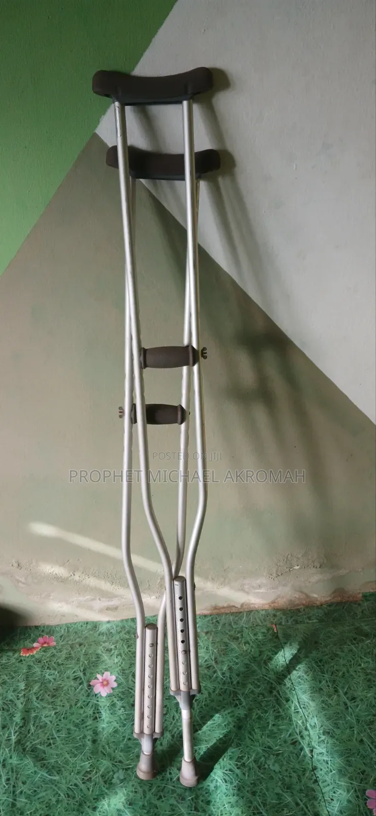 Crutches - Long and Short