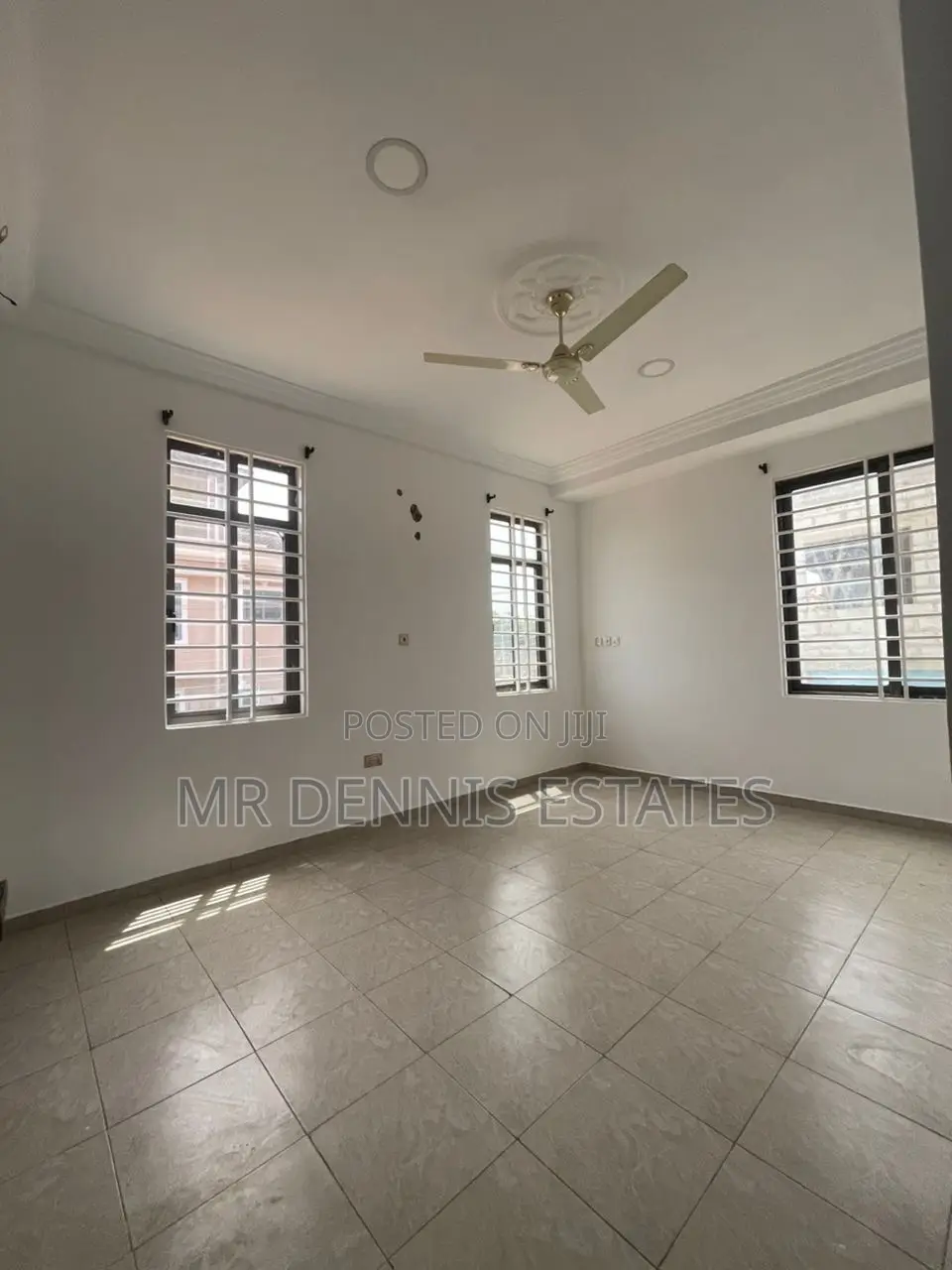 4bdrm House in Old Barrier - for rent