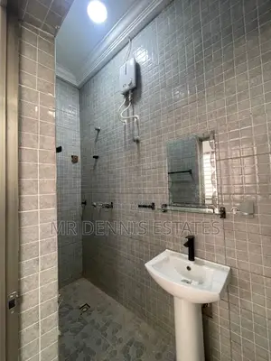 4bdrm House in Old Barrier - for rent