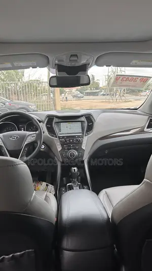 Hyundai Santa Fe SE AWD 2017 Gray