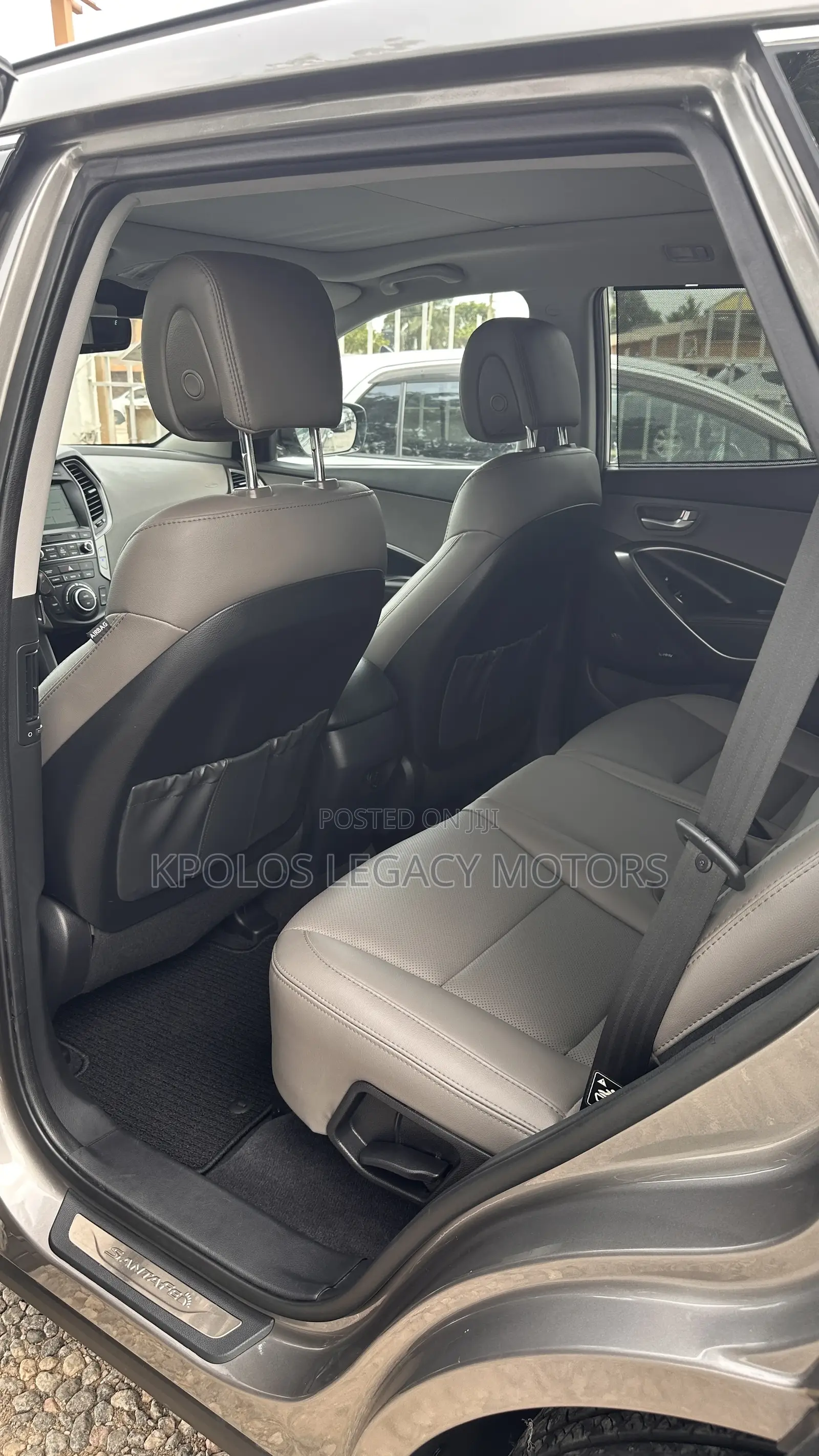 Hyundai Santa Fe SE AWD 2017 Gray