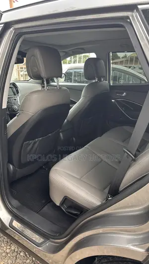 Hyundai Santa Fe SE AWD 2017 Gray