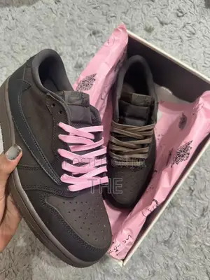 *Travis Scott X Air Jordan 1 Retro Low Og Sp 'Velvet Brown