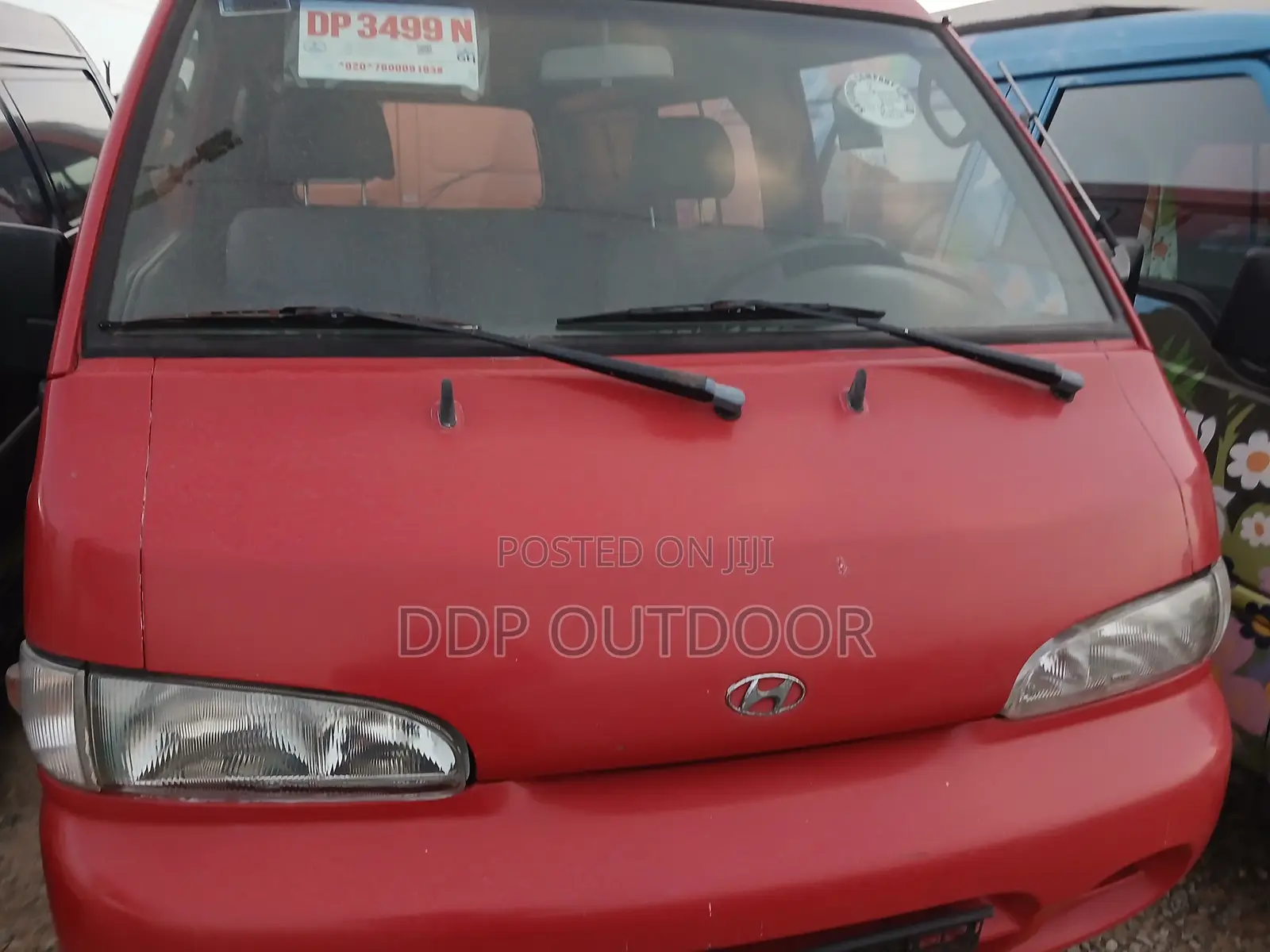Hyundai H-100 2000 Red