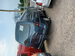 Hyundai H-100 2000 Green