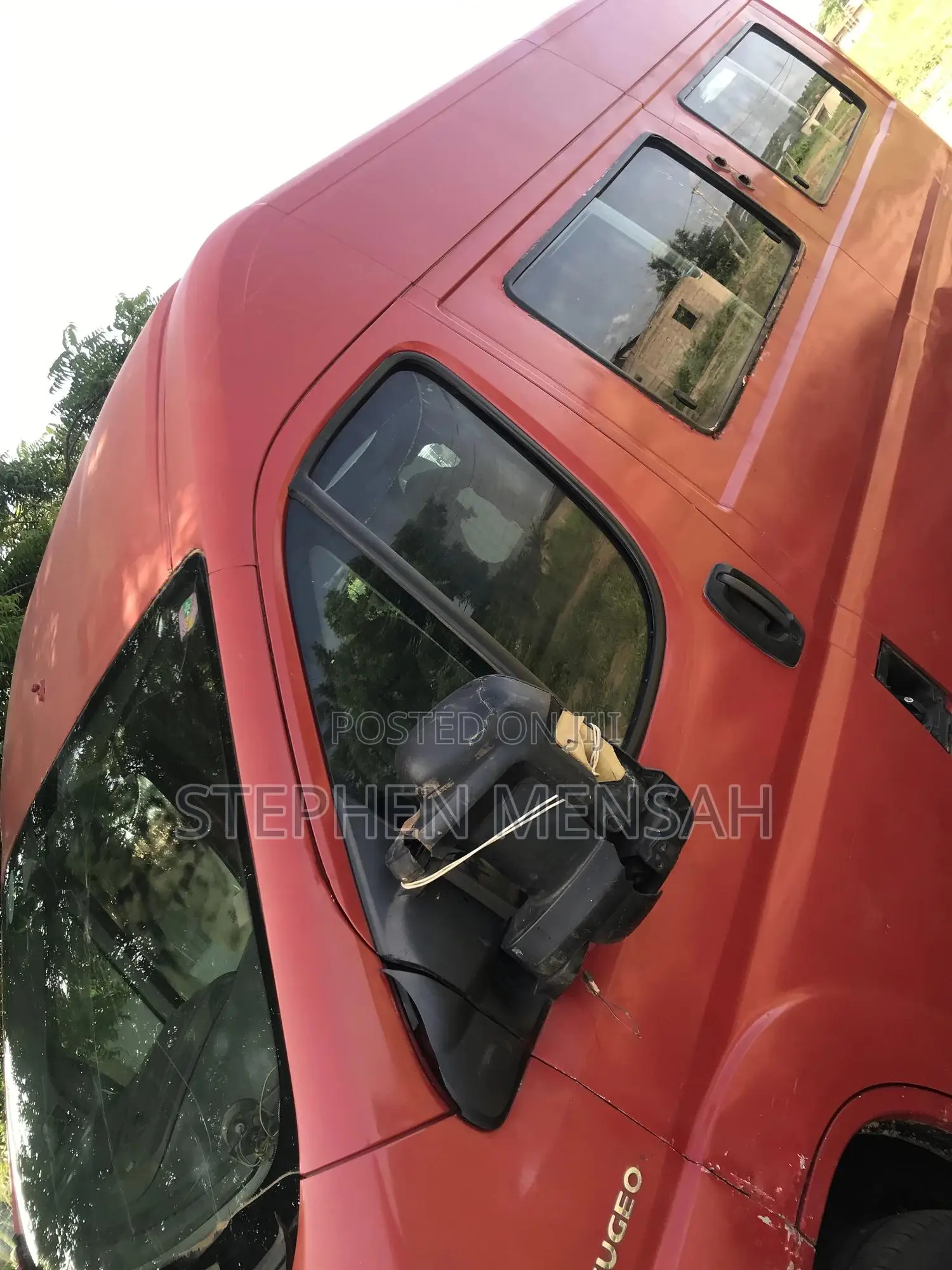Peugeot Boxer 2012 Red