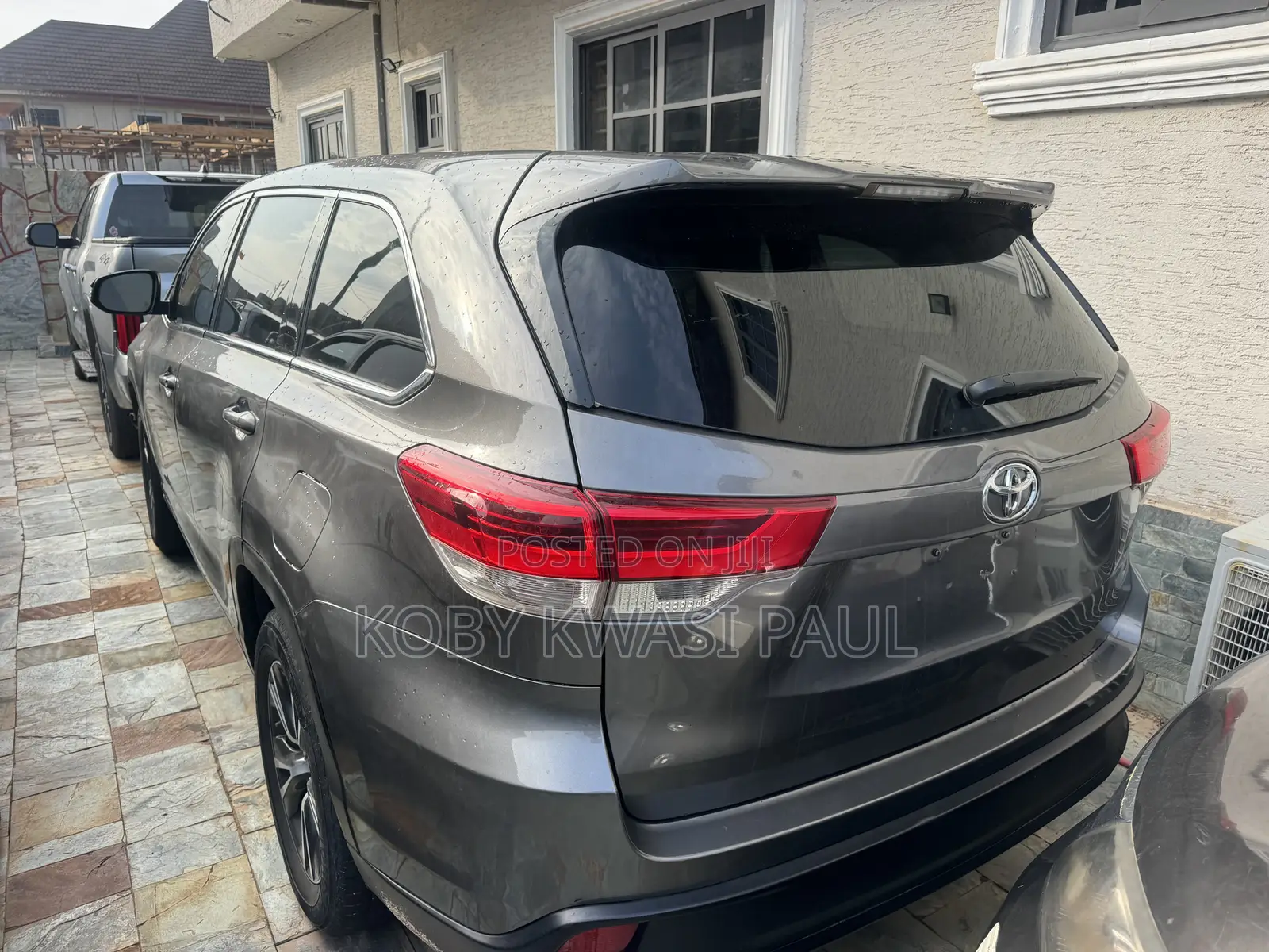 Toyota Highlander LE 4x2 (2.7L 4cyl 6A) 2018 Gray