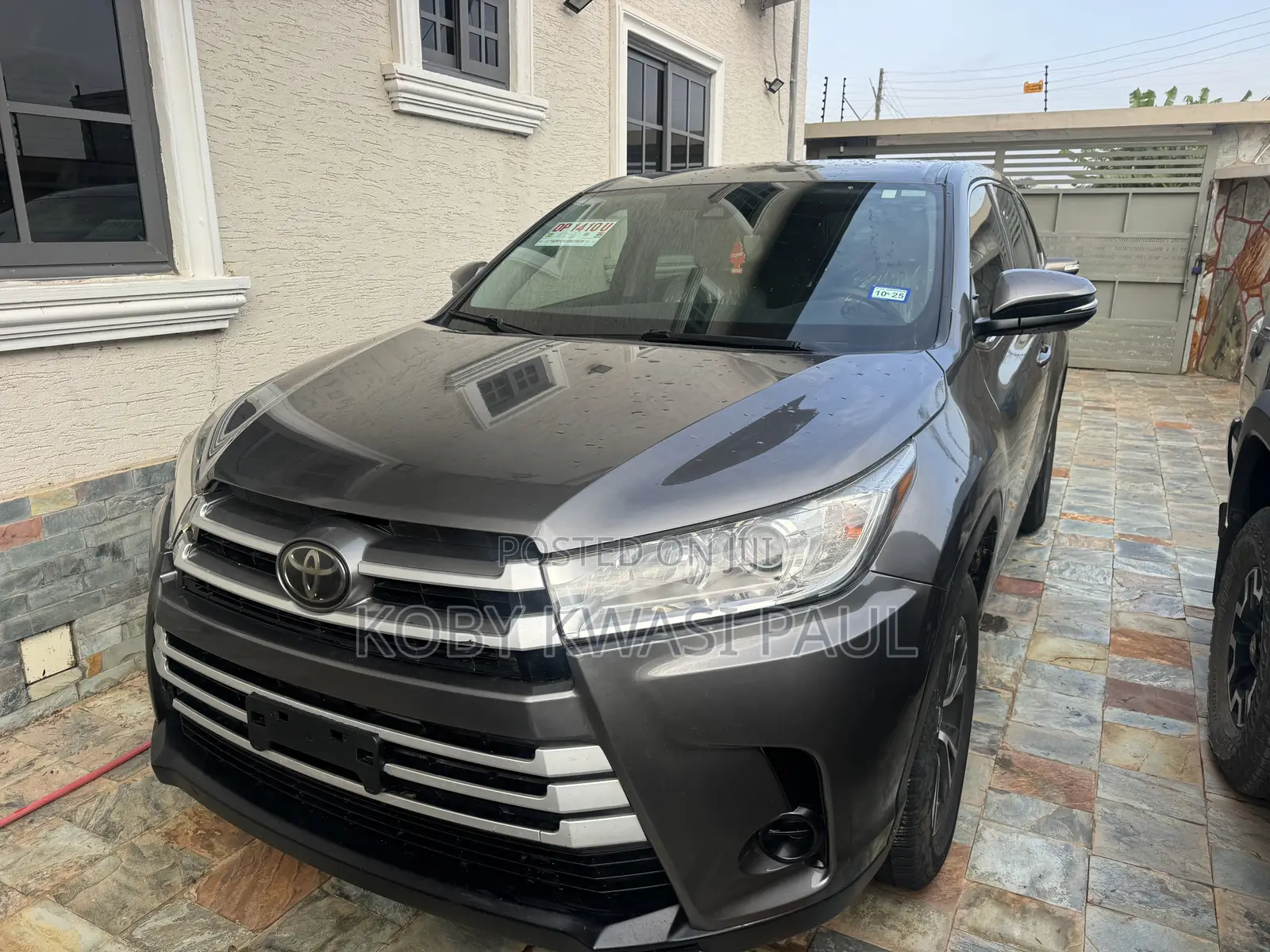Toyota Highlander LE 4x2 (2.7L 4cyl 6A) 2018 Gray