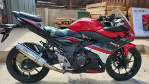 Suzuki GSX-S 2024 Red