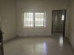 2bdrm Apartment in Ipt Denchembuosu, Kumasi Metropolitan for rent