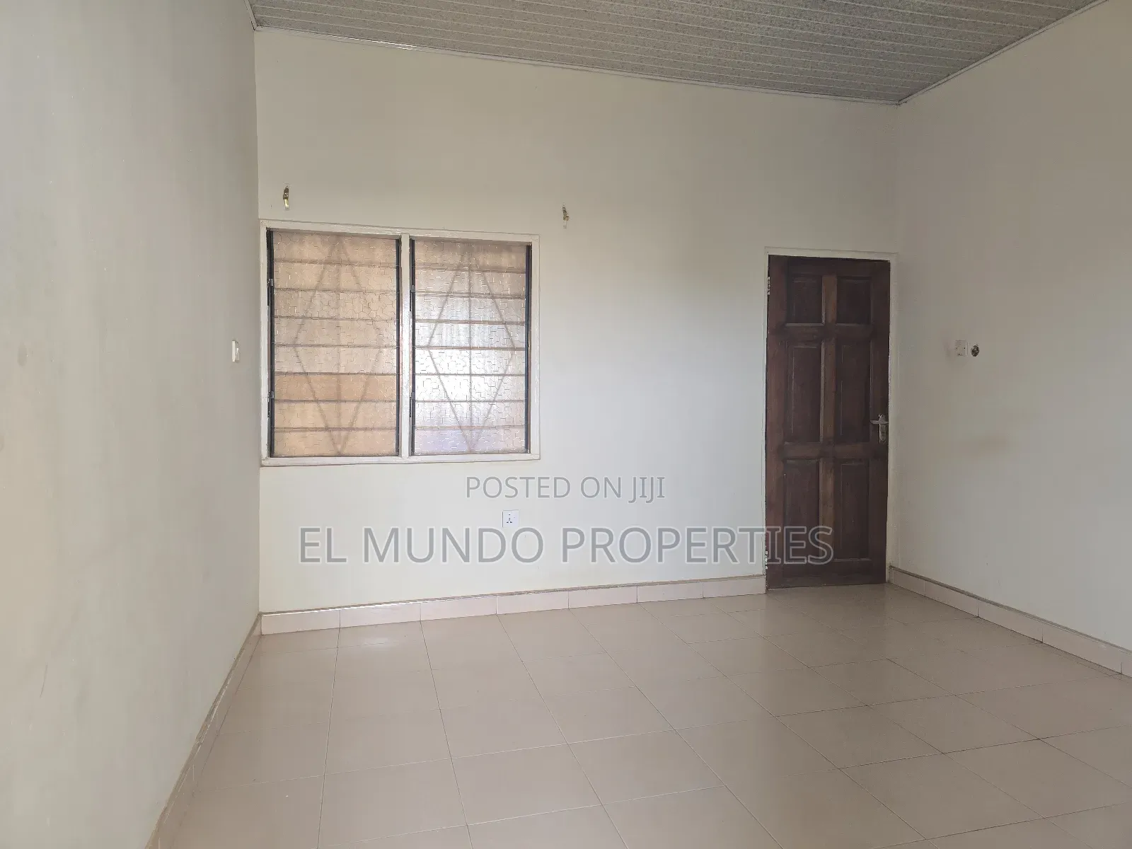 2bdrm Apartment in Ipt Denchembuosu, Kumasi Metropolitan for rent