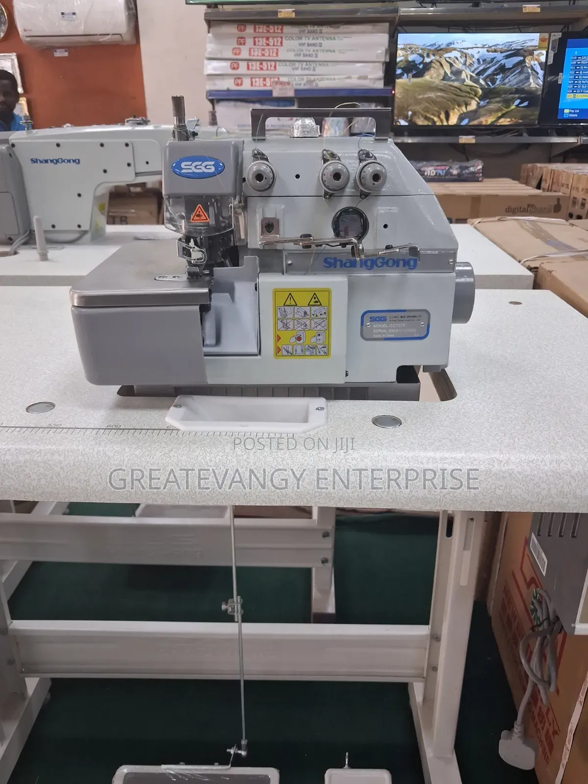 Brand Industrial Knitting/Overlock Machine