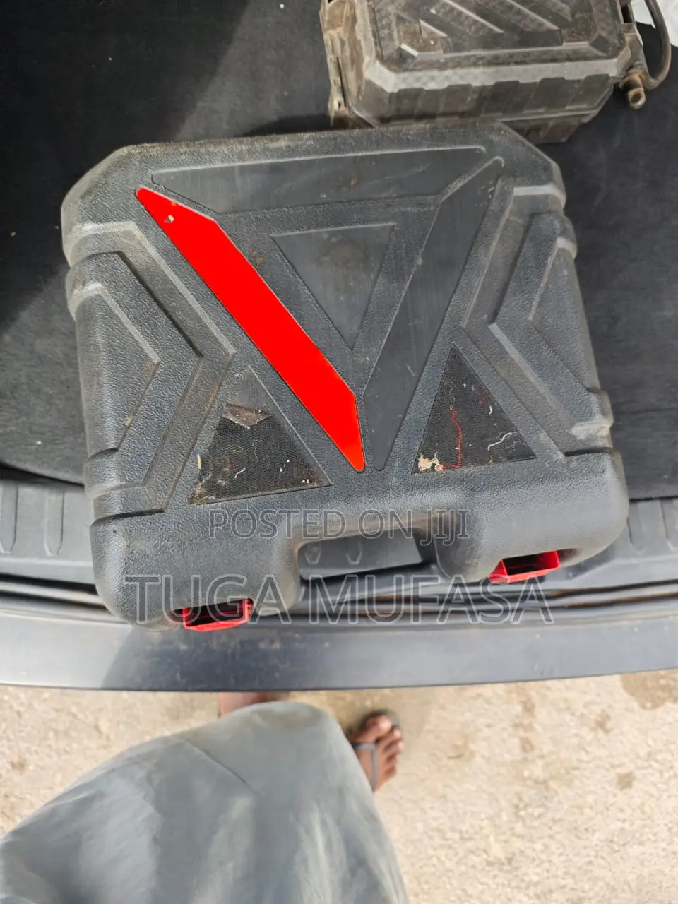 Electric Carjack