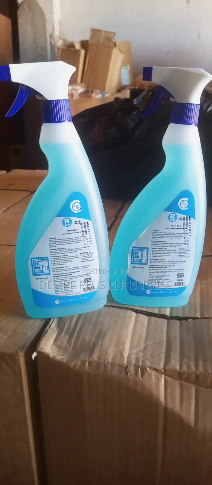 R3 Glass Cleaner