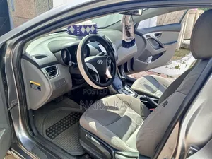 Hyundai Elantra GLS Automatic 2011 Silver