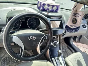 Hyundai Elantra GLS Automatic 2011 Silver