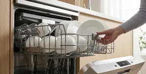 Midea 14 Place Setting Dishwasher Large Capacity Cleaning