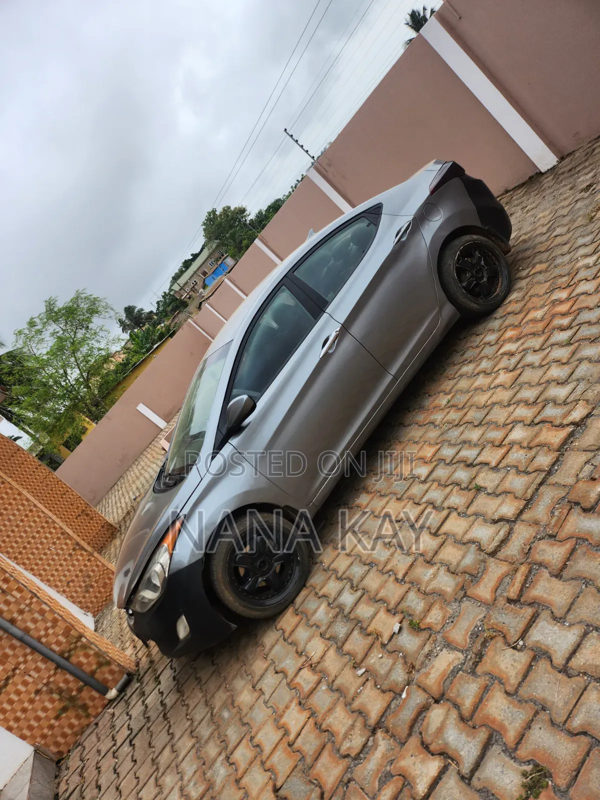 Hyundai Elantra GLS Automatic 2011 Silver
