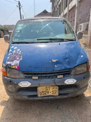 Toyota HiAce 2009 Blue
