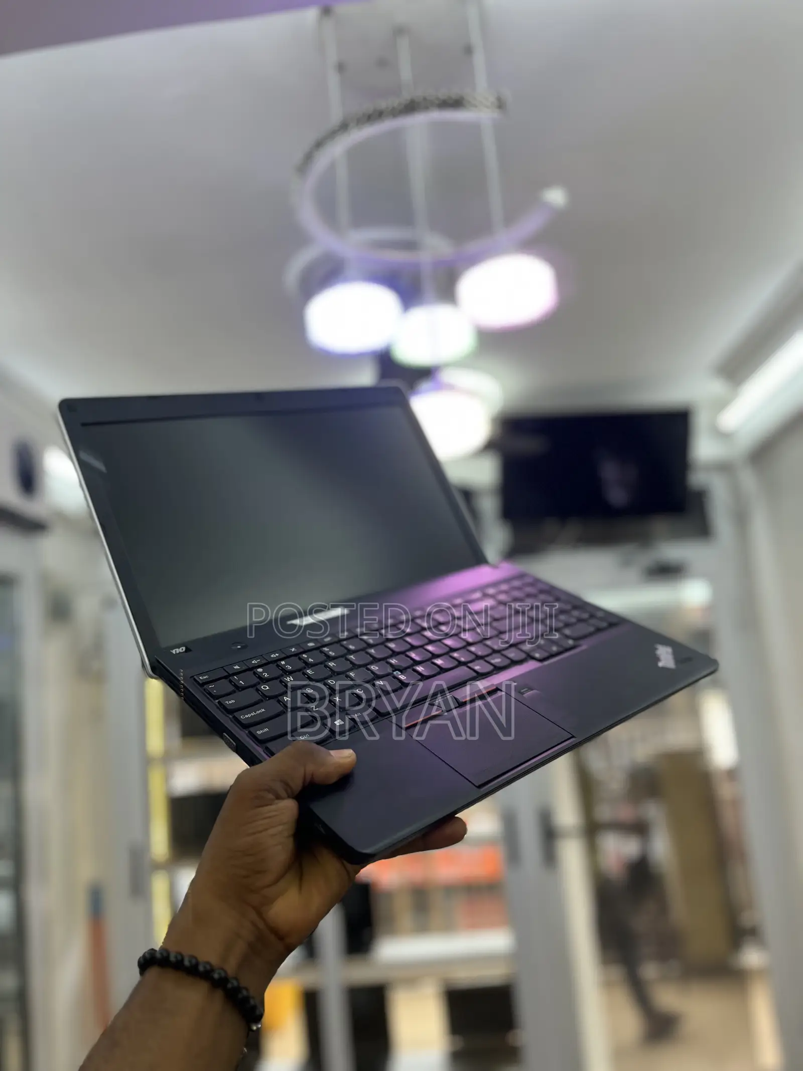 Laptop Lenovo ThinkPad Edge E530 12GB Intel Core i7 HDD 320GB