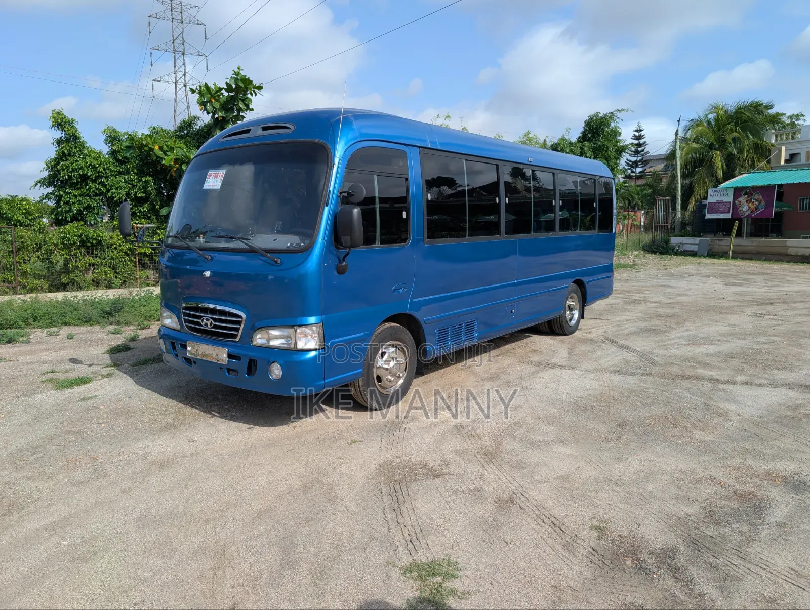 Hyundai County 2016 Blue