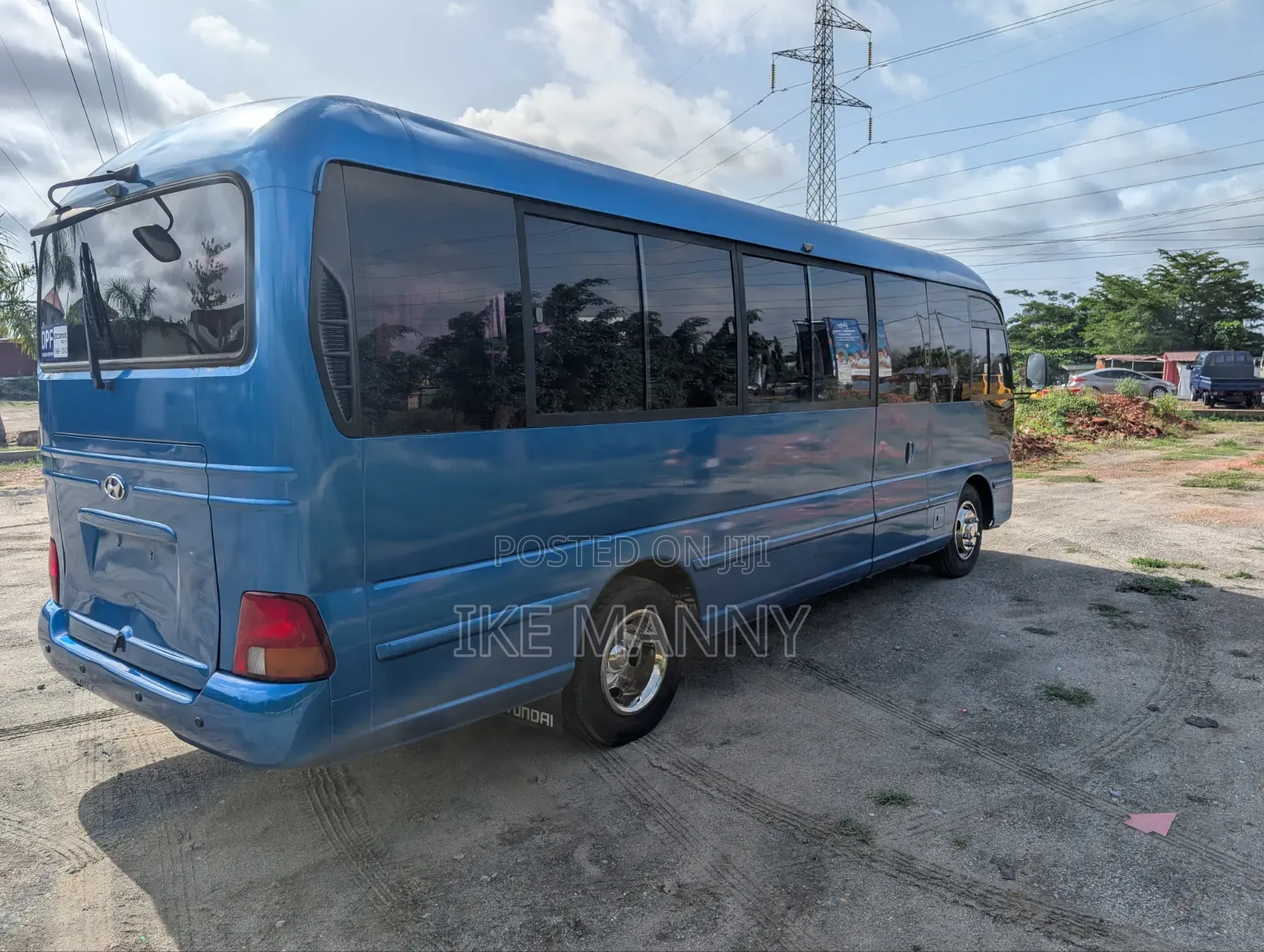 Hyundai County 2016 Blue