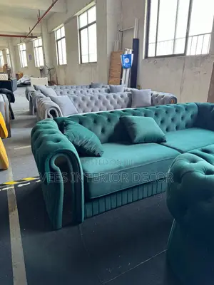 Modern Sofa Set