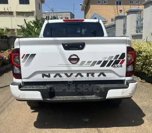 New Nissan Navara 2025 White