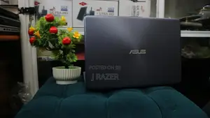 Laptop Asus VivoBook S13 S330UN 8GB Intel Core i3 SSD 128GB