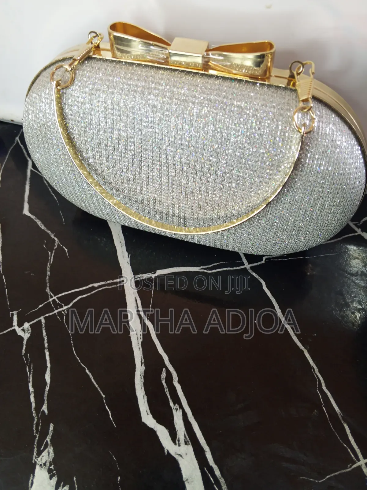 Elegant Crystal Evening Clutch – Silver