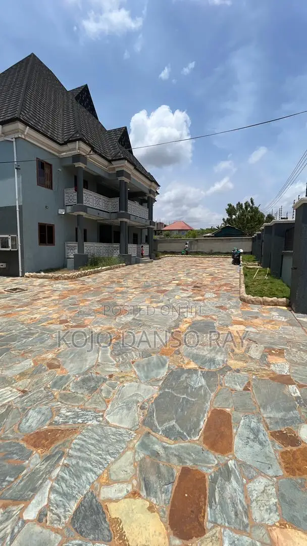 2bdrm Apartment in Pandak Agency, Oyibi for rent