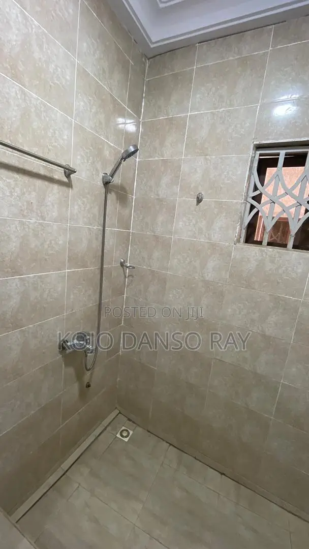 2bdrm Apartment in Pandak Agency, Oyibi for rent