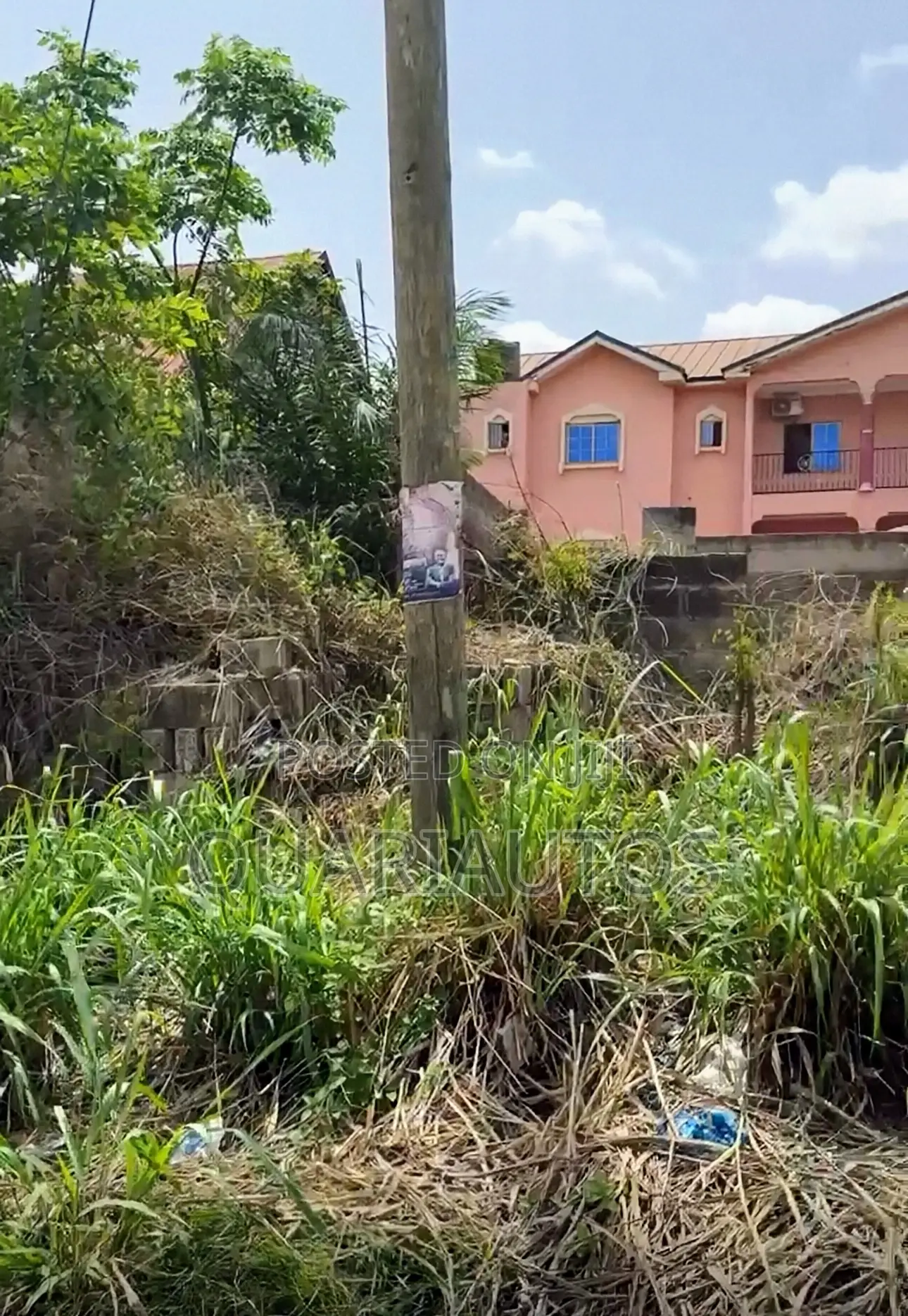 5 Bedroom Uncompleted Building 90x90 Size On 100x90 Land