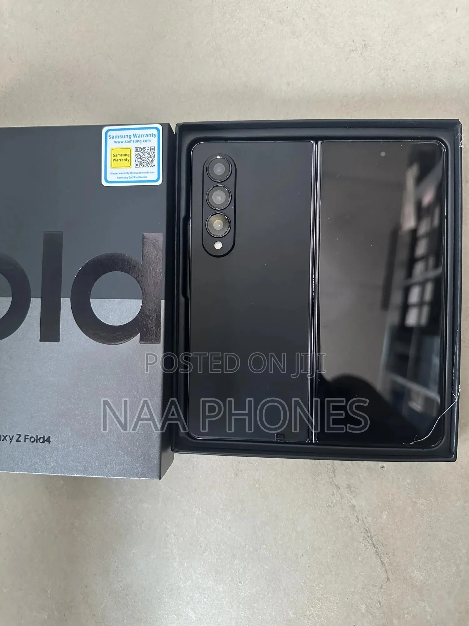 New Samsung Galaxy Z Fold4 256 GB Black