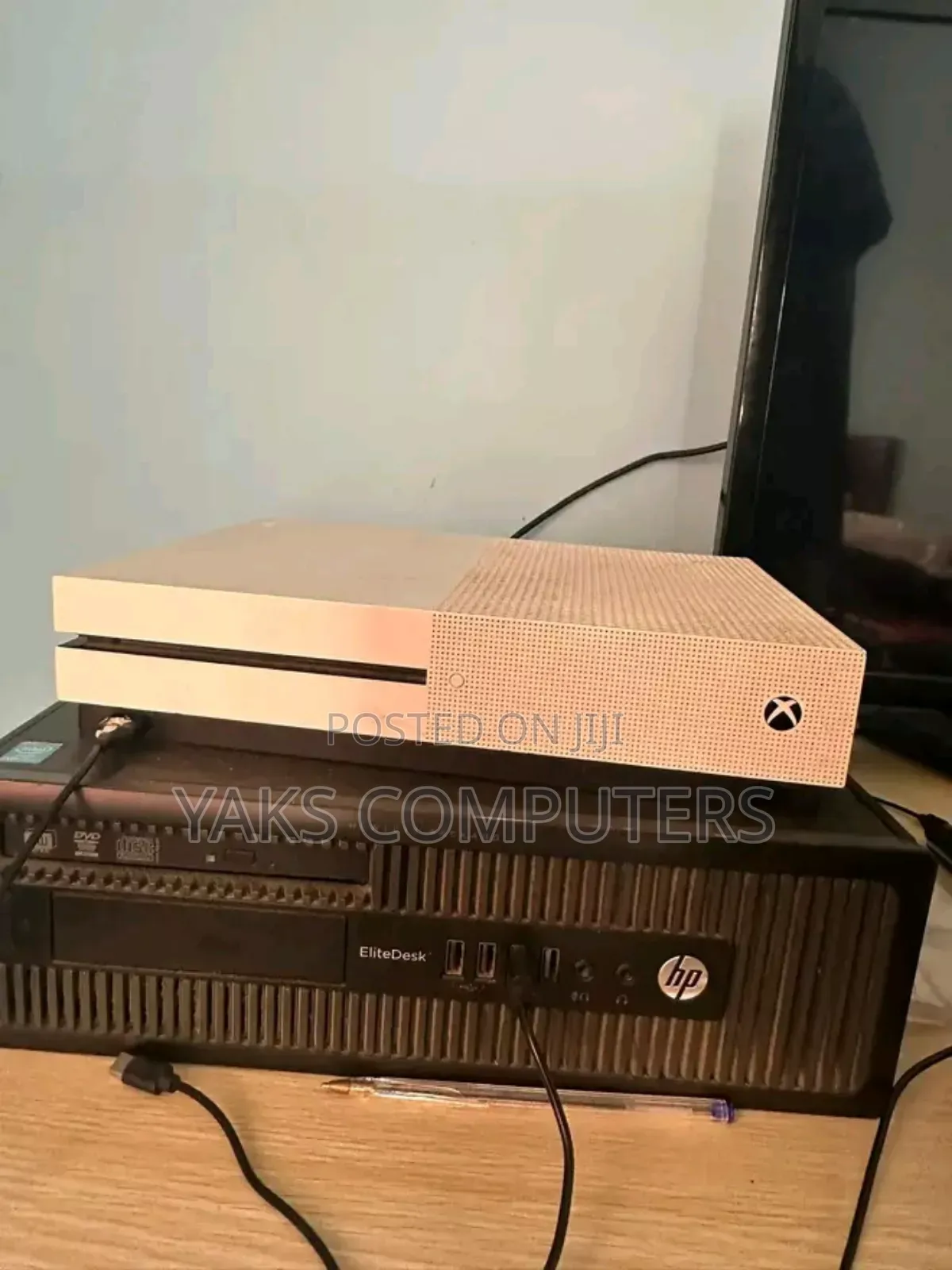 Xbox One S White