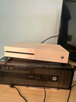 Xbox One S White