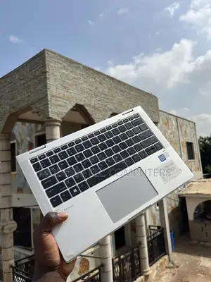 Laptop HP EliteBook 1030 16GB Intel Core i7 SSD 512GB