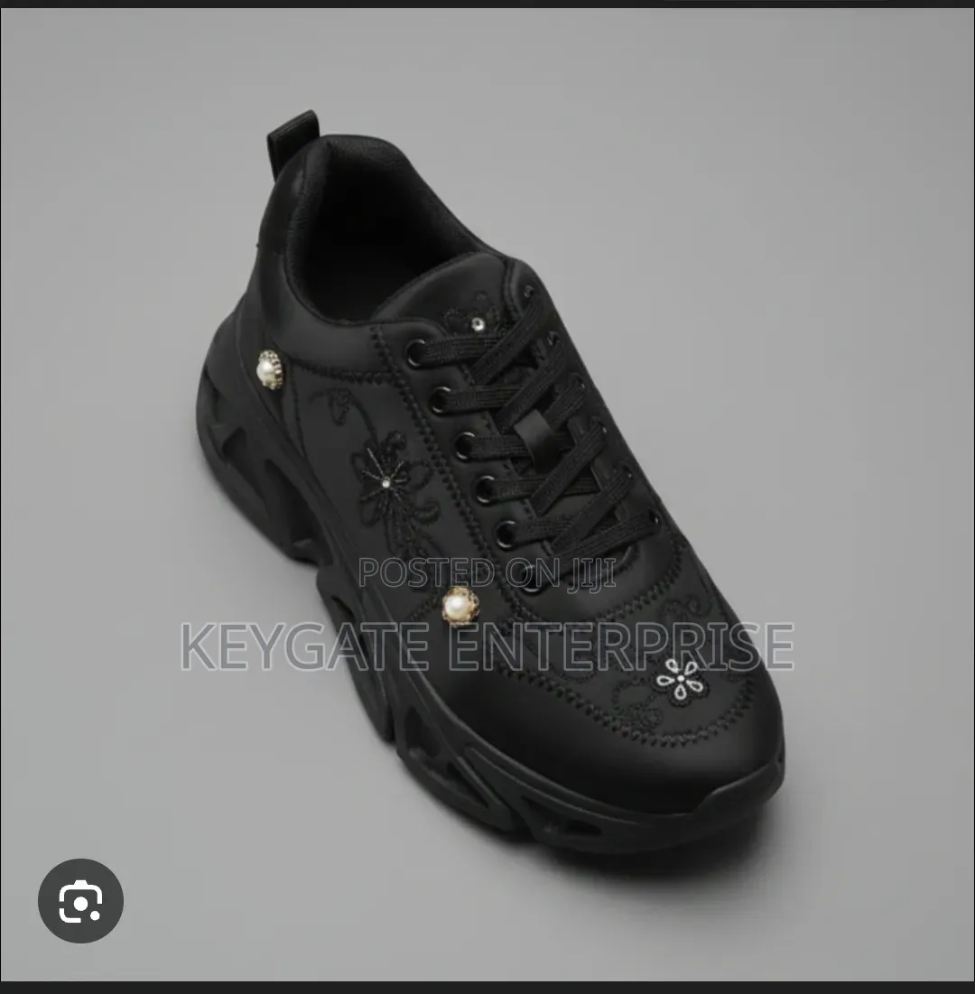 Sneakers for Ladies