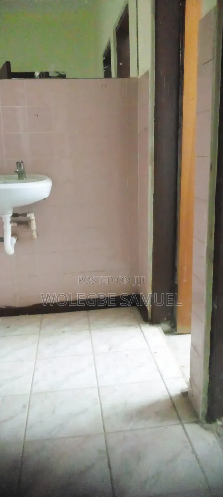 2bdrm Apartment in Lashibi, Baatsona Total for rent