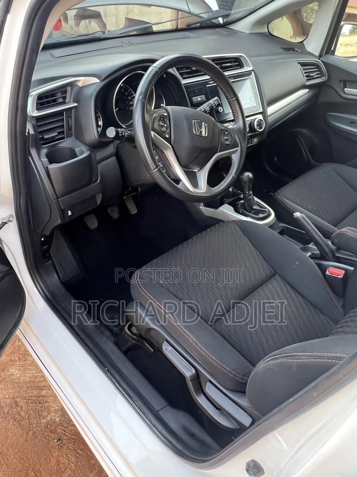 Honda Fit Sport 2018 White