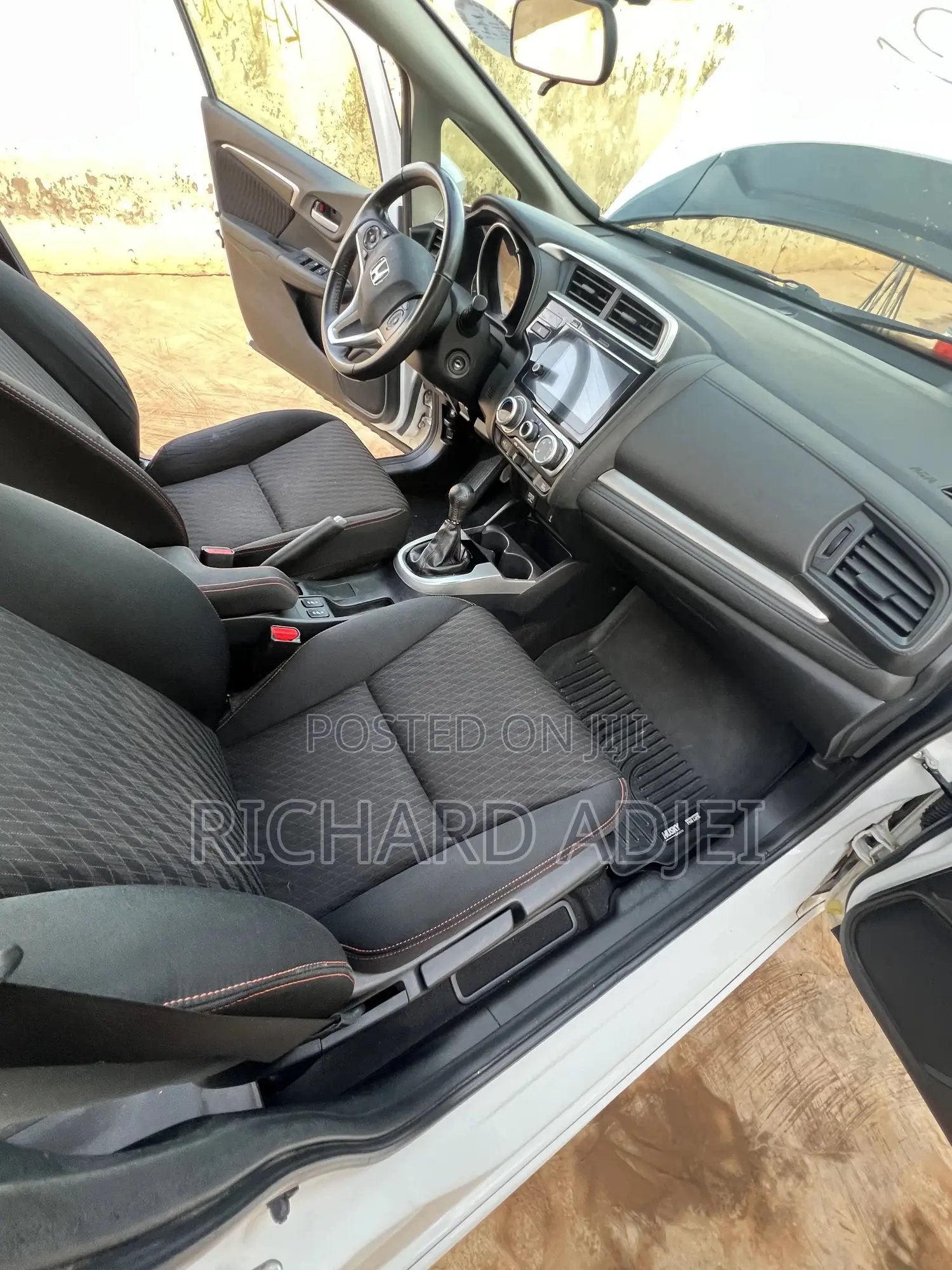 Honda Fit Sport 2018 White