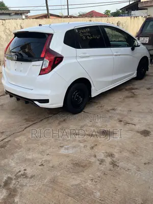 Honda Fit Sport 2018 White