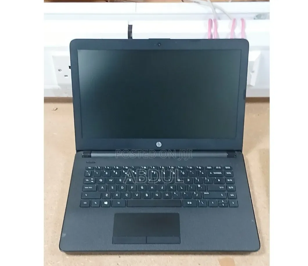 Laptop HP 14-dq1088wm 4GB AMD HDD 350GB