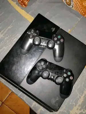 Play Station 4