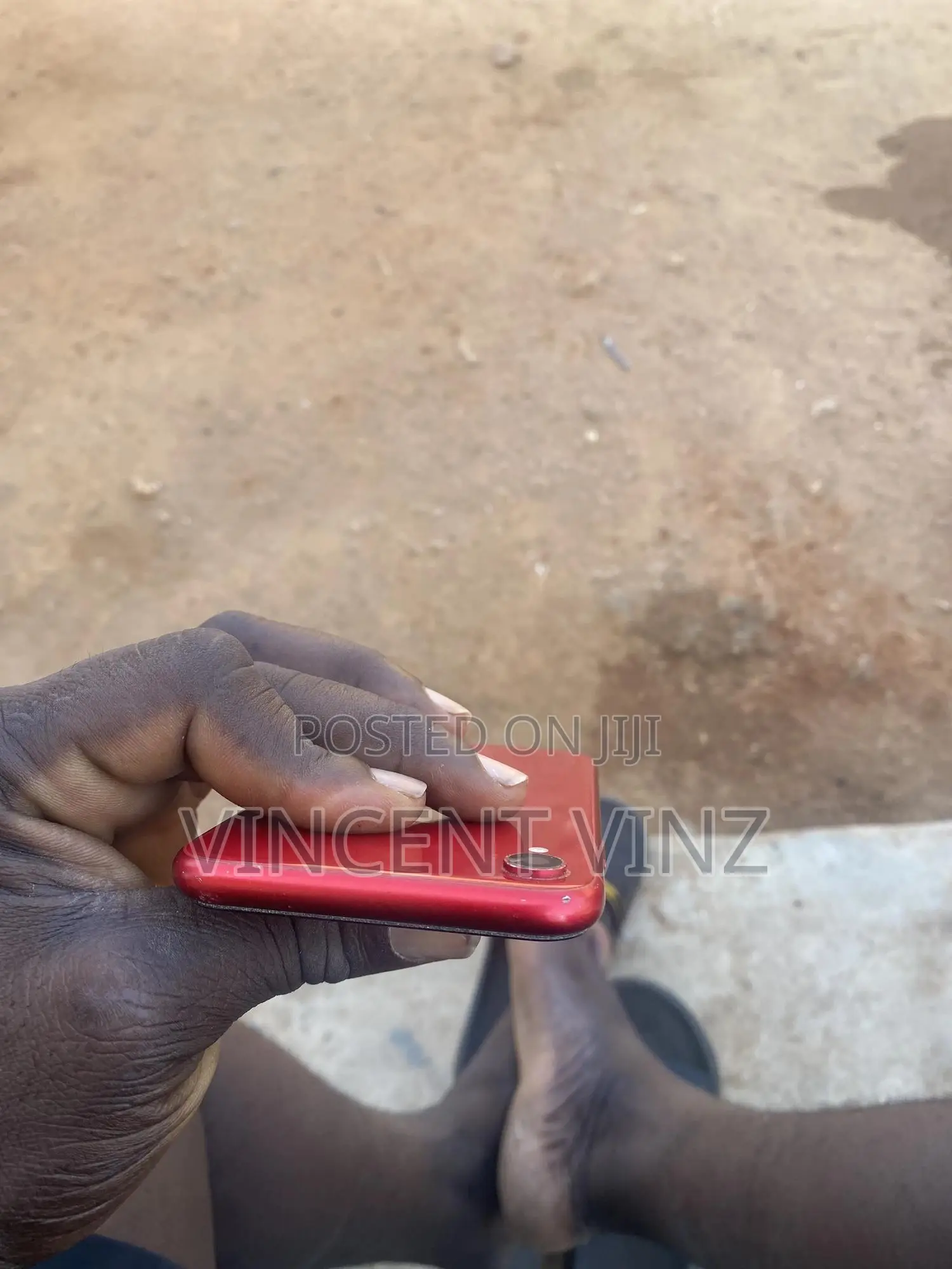 Apple iPhone XR 64 GB Red