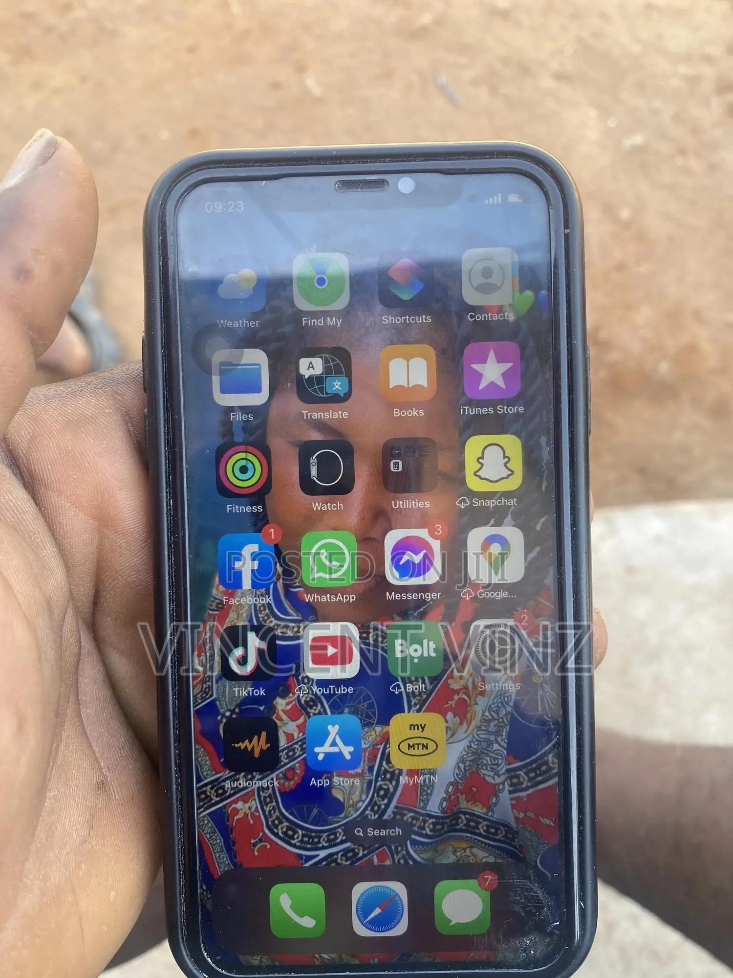 Apple iPhone XR 64 GB Red