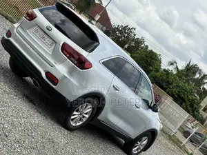 Kia Sorento 2019 Silver