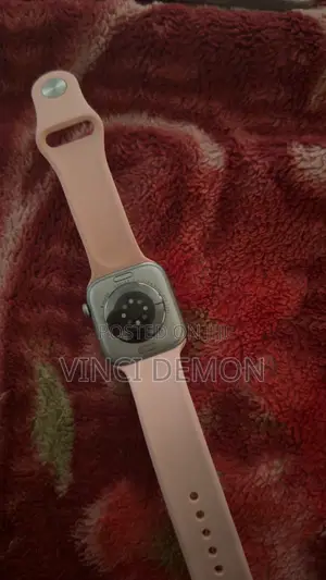 Apple Watch Series 11 GPS + Cellular